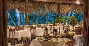lassen sie sich im Restaurant der Anavilhanas Jungle Lodge, Anavilhanas Nationalpark, Brasilien kulinarisch verwoehnen