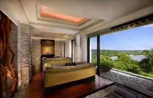 luxuriöse villa mit meerblick im banyan tree resort bintan in indonesien