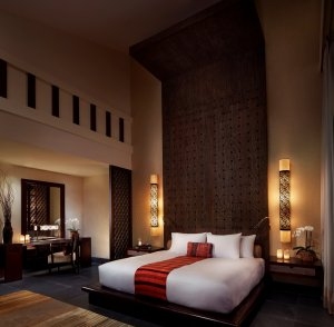 Luxusurlaub Mexiko im Banyan Tree Mayakoba mit Blick in das Schlafzimmer einer Bliss Poolvilla des Luxushotels