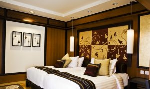 grosses schlafzimmer im banyan tree resort und spa in phuket thailand