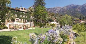 wunderschöne landschaft und garten im la residencia hotel auf mallorca balearen in spanien