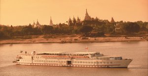 traumhafte natur auf dem schiff road to mandalay flusskreuzfahrt in burma myanmar asien