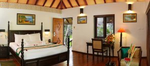 entspannen Sie sich in einer Mallika Pool Villa im Carnoustie Ayurveda & Wellness Resort, Kerala, Indien