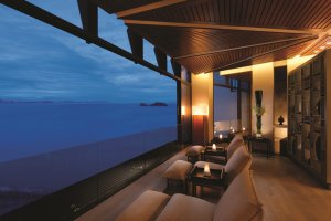 luxuriöse lounge mit meerblick im conrad resort koh samui thailand asien