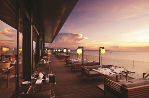bestes essen im romantischen ambiente im conrad resort koh samui thailand asien