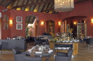 romantisches restaurant im beachcomber dinarobin golf & spa resort auf mauritius