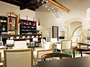 Italien Sizilien Donnafugata Golf & Spa Resort gute atmosphäre in der Palmento Bar