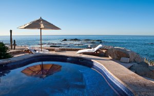 traumhafter pool mit meerblick im luxus resort esperanza relais & chateaux los cabos mexiko