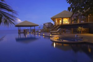 ruhige private luxus villa mit pool im fregate island private resort auf den seychellen