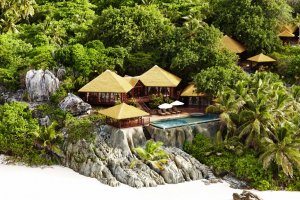 traumvilla mit pool und whirlpool im fregate island private resort auf den seychellen