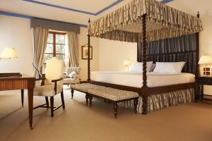 stilvolle suite im gran hotel son net in puigpunyent mallorca auf den balearen spanien 
