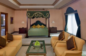 Orient Oman Muscat Grand Hyatt luxorioese Crown Suite 