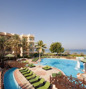 Orient Oman Muscat Grand Hyatt erfrischender Outdoor Pool 