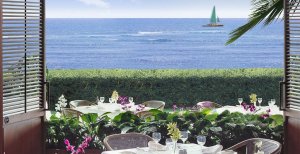 wunderschöner meerblick vom restaurant im halekulani luxus hotel auf hawaii honolulu