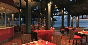 hervorragendes restaurant am meer im heritage le telfair golf & spa resort auf mauritius