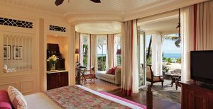 traumhafte junior suite mit terrasse im heritage le telfair golf & spa resort auf mauritius