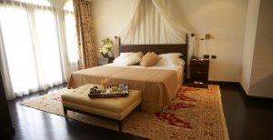 Spanien Teneriffa Hotel Las Madrigueras Doppelzimmer Superior  mit romantischen Baldachin