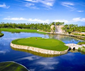 schöne Golfanlage des Turnberry Isle Resort Miami, Florida, USA