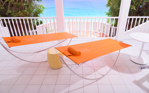 traum ausblick auf das türkise meer im luxus resort Malliouhana auf anguilla karibik
