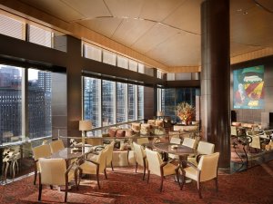 gemütliche lounge im mandarin oriental luxushotel in manhattan new york usa