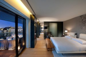luxus schlafzimmer mit ausblick im mandarin oriental in barcelona spanien