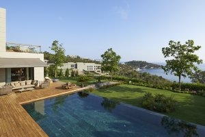 luxuriöse private villa mit pool im mandarin oriental resort in bodrum türkei
